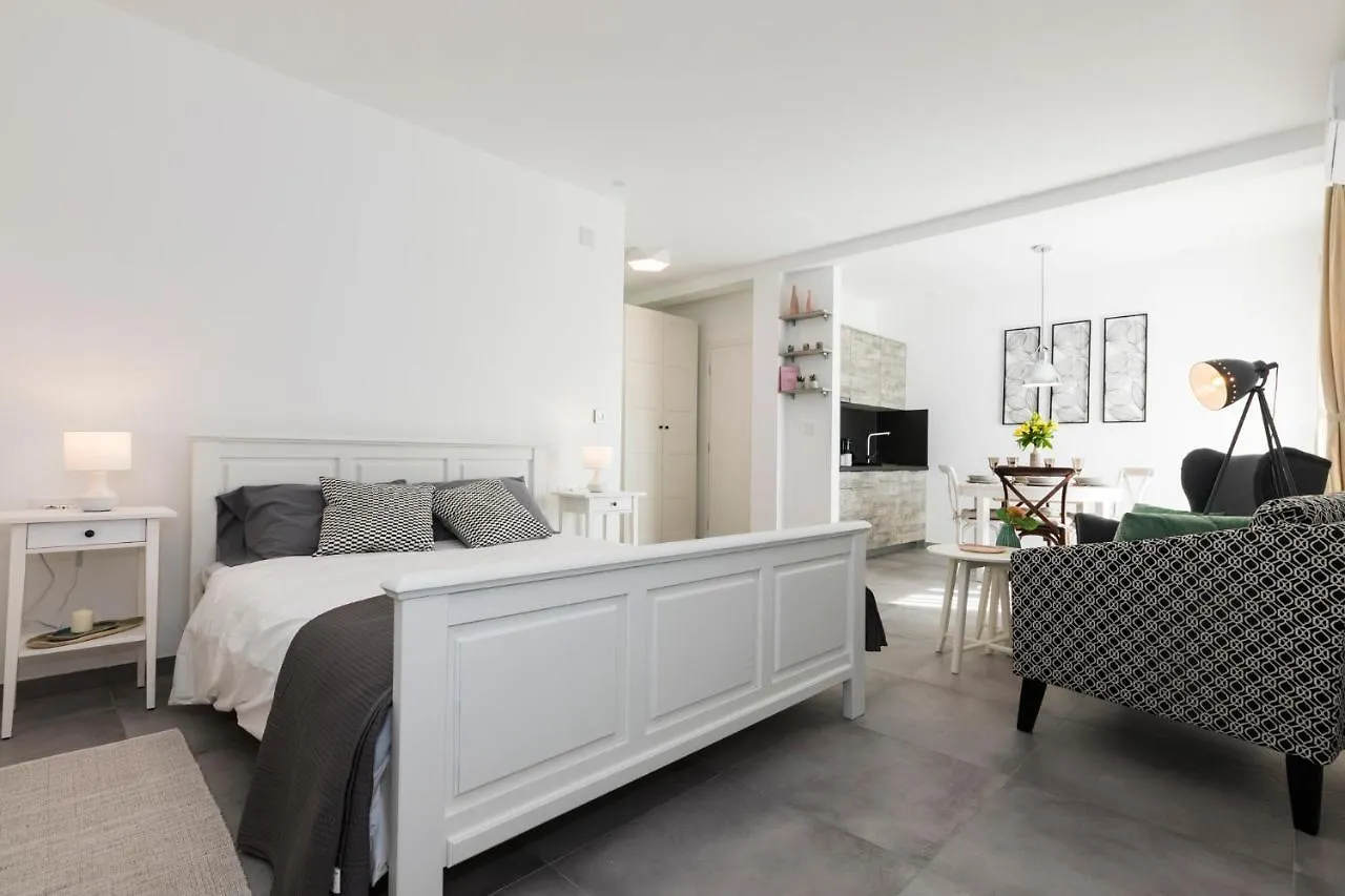 Valbay Residence Mali Losinj 0*,  Croatia