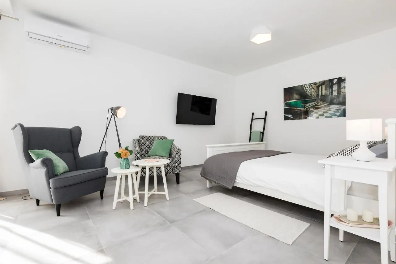 Apartment Valbay Residence Mali Losinj